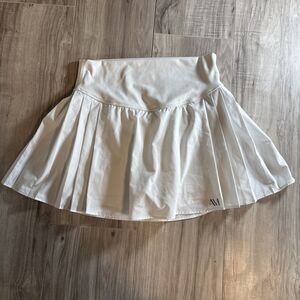 NWOT Adore Me White Pleated Tennis Skirt Shorts Women White Lined Activewear S